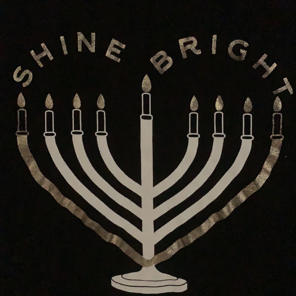Torrid Shine Bright  Menorah Hanukkah Graphic Tee 4X - Picture 5 of 5